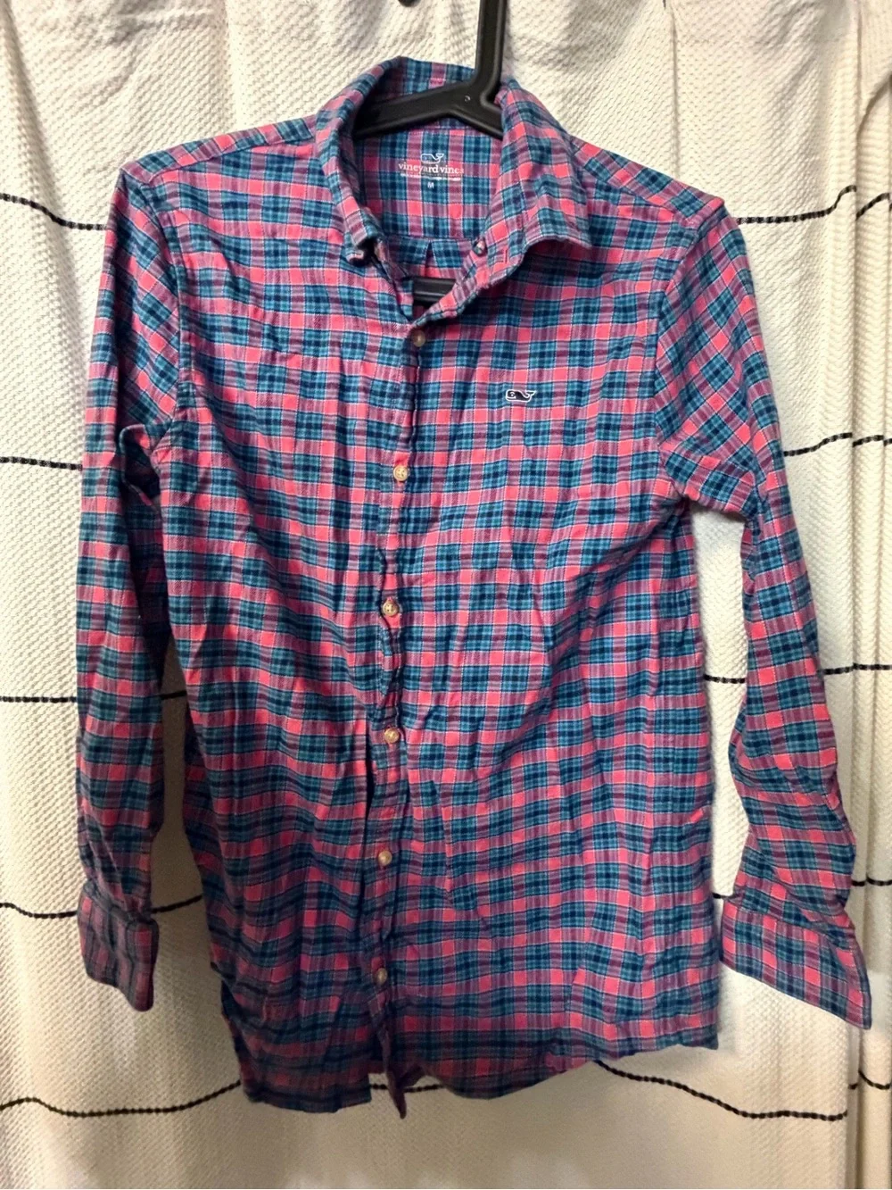 Vineyard Vines two vineyard